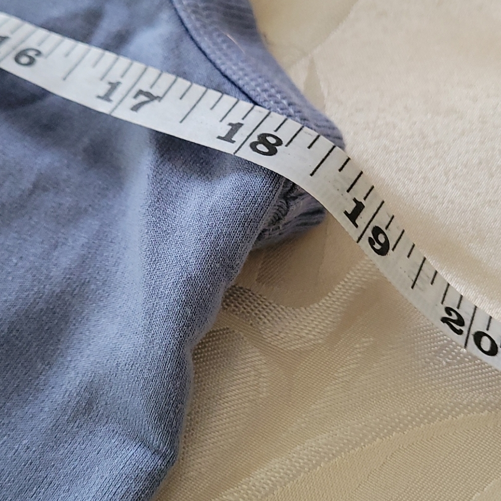 Top - Picture 6 of 7